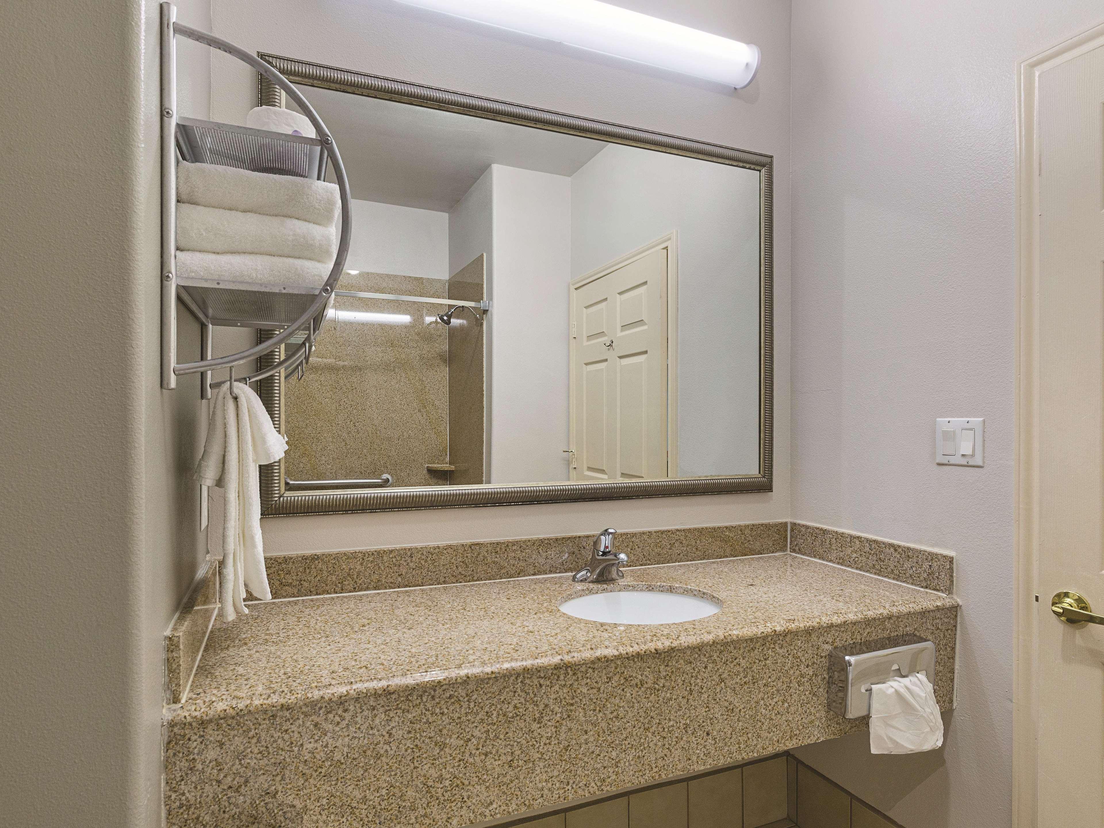 La Quinta By Wyndham Deer Park Hotel Luaran gambar